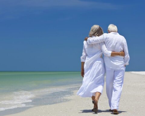 AOW-vakantie-uitkering in Nederland stijgt met 20% in 2026, 47% meer sinds 2023