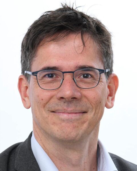 Bas Eickhout (GL-PvdA) treedt af vanwege ongepaste relaties; juiste keuze, zegt Klaver
