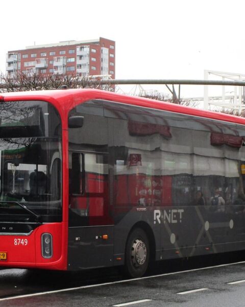China zou mogelijk een "kill-switch" kunnen gebruiken voor Chinese bussen in Nederlandse steden, zegt staatssecretaris