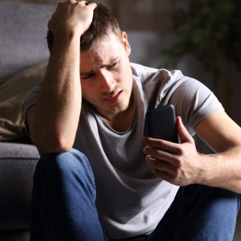 Consumentenorganisaties vragen EU om actie tegen misleidende financiële advertenties van Meta, TikTok en Google
