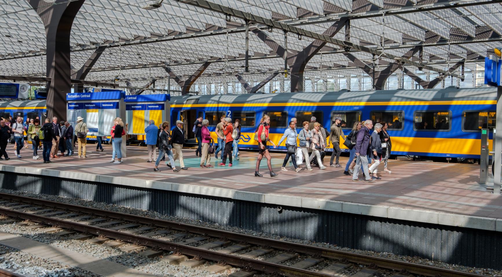 De meerderheid van de grote Nederlandse bedrijven verhoogt belastingvrije reiskostenvergoeding niet