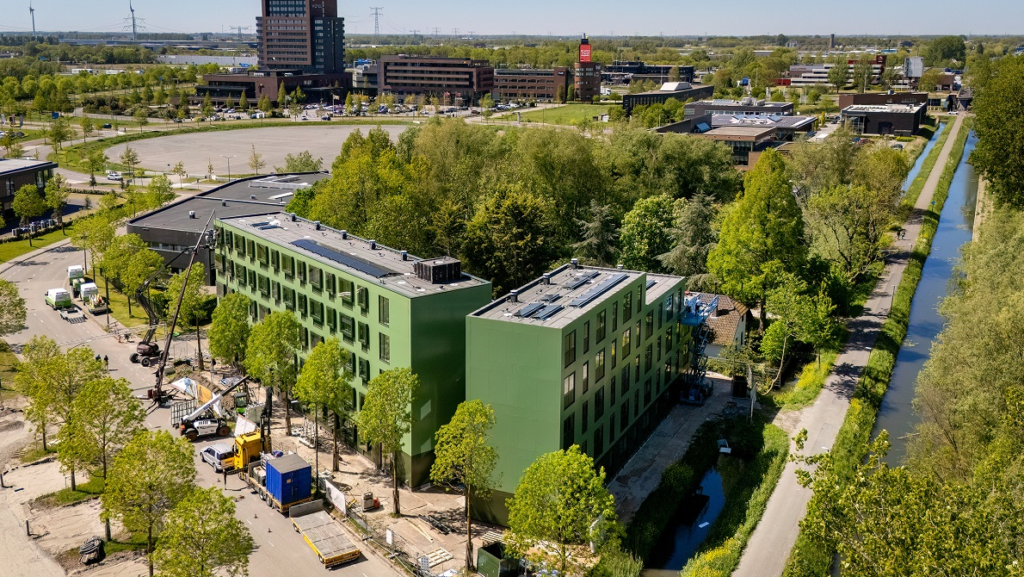 Eerste flexwoningen voor Oekraïense vluchtelingen in Dordrecht gereed binnen zes maanden