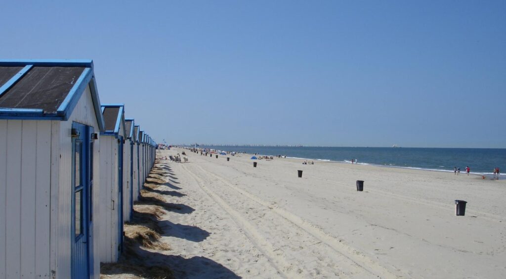 Evenementen nemen maatregelen tegen aanhoudende hitte; temperaturen boven de 30 graden verwacht op dinsdag