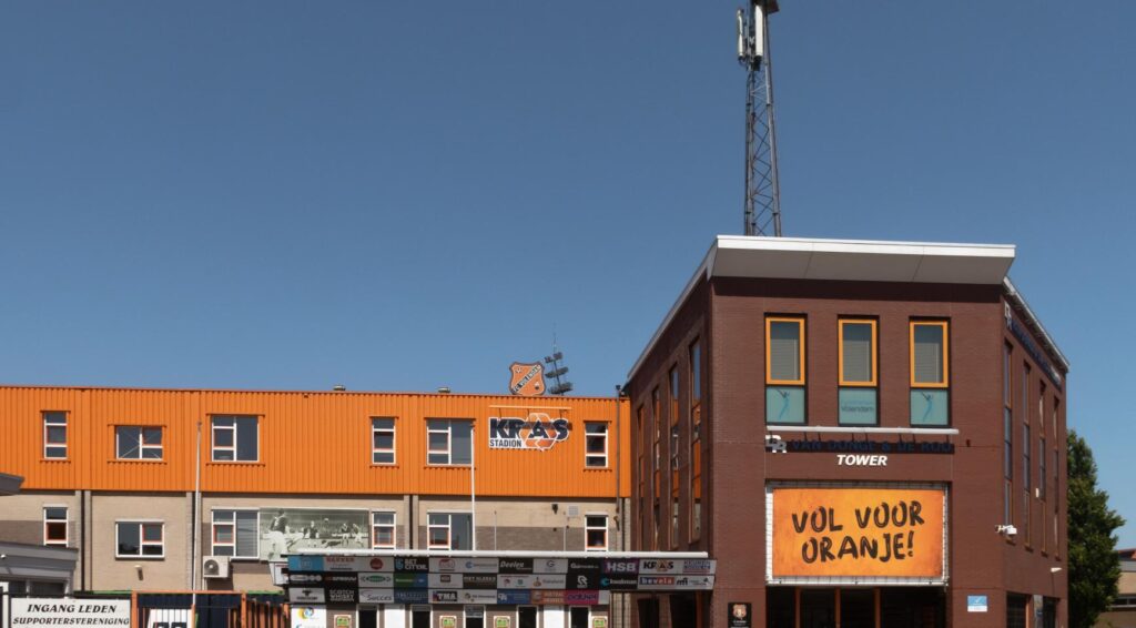 FC Groningen-fans mogen alsnog Ajax-play-off in Volendam bijwonen na opheffing van verbod