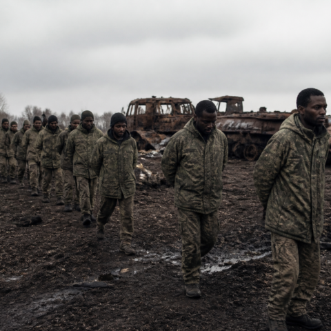 Rusland lokt Afrikaanse mannen met valse banen en stuurt ze naar het front in Oekraïne