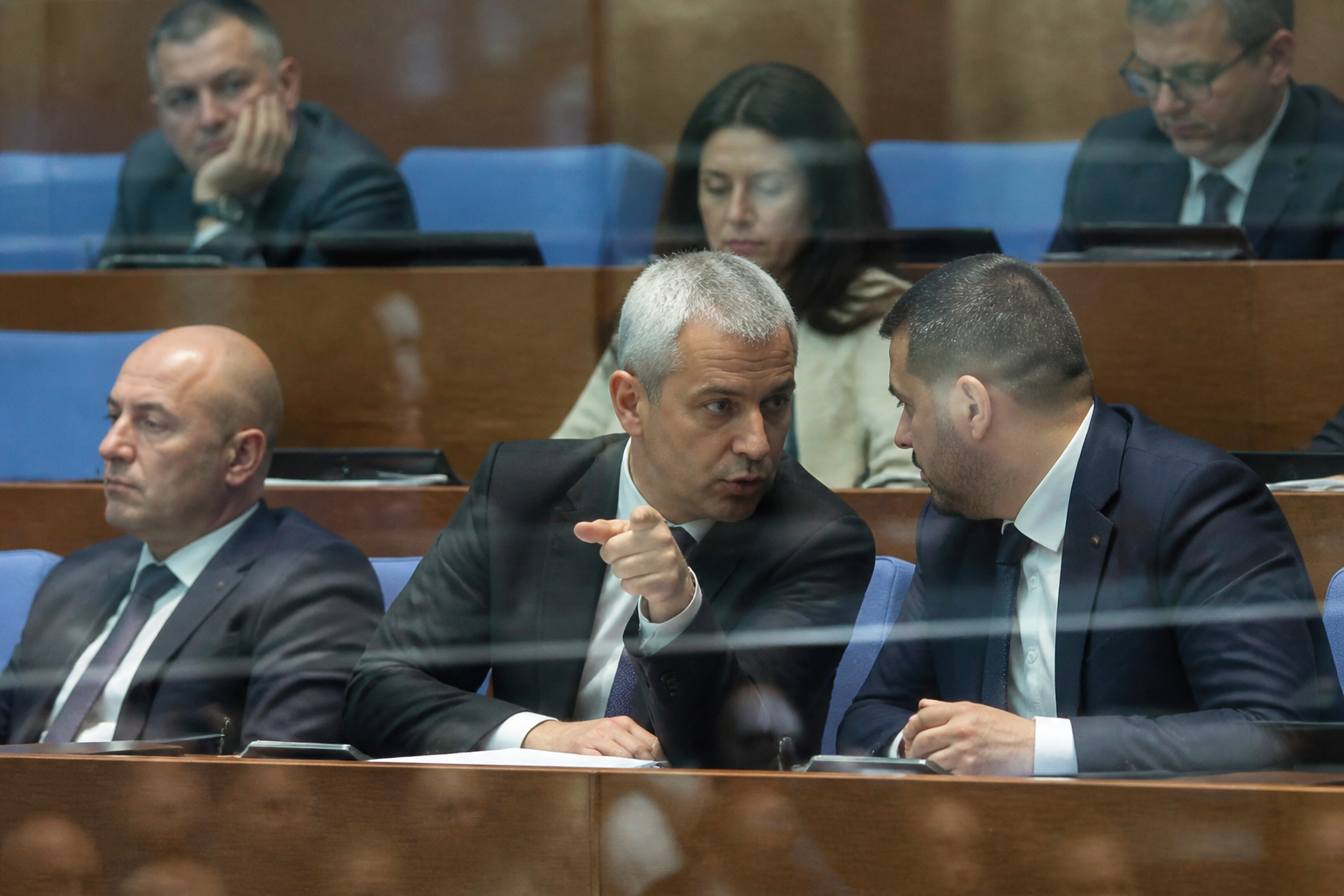 Bulgaarse pro-Russische partij Vazrazjdane eist opzeggen veiligheidsdeal met Oekraïne
