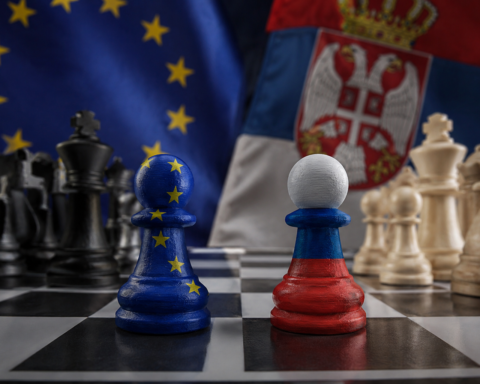 EU dwingt Servië tot drastische beperking van verblijfsvergunningen voor Russen