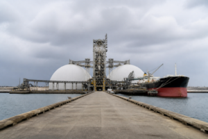 Letse overweegt heropening kunstmestterminal van gesanctioneerde Russische oligarch