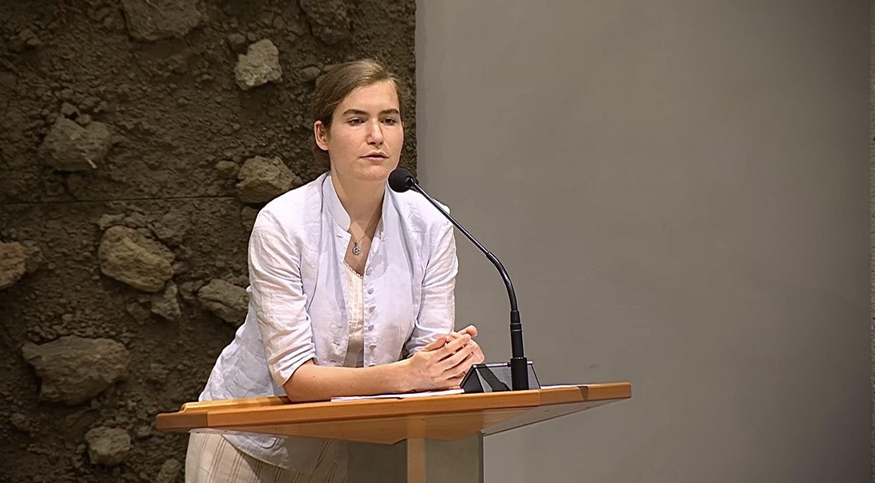 FvD krijgt kritiek van vrijwel alle partijen in debat over gewelddadige anti-asielprotesten
