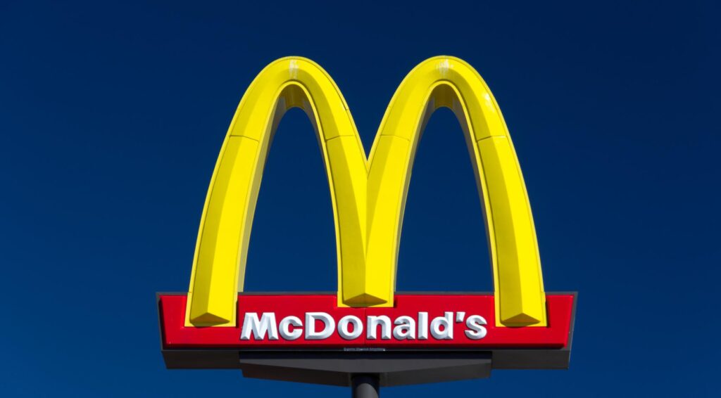 Hoger beroep vermindert straf tot 26 jaar voor moord op broers bij McDonald’s in Zwolle