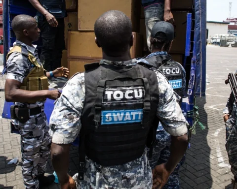 Kabinet overweegt beëindiging ontwikkelingshulp aan Sierra Leone vanwege drugscrimineel