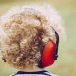 Kids Top 20 keert terug op tv met AI-presentator zonder melding dat “ze” niet echt is