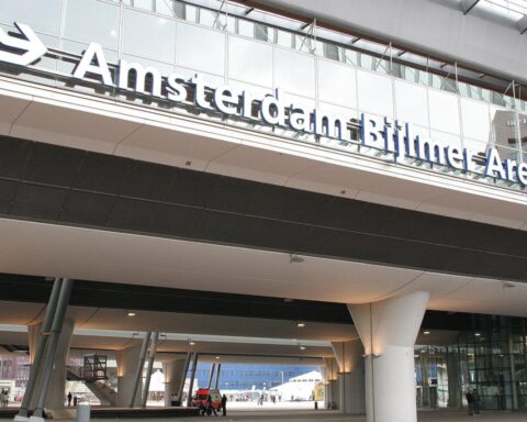 Man in rolstoel overleden na treininfarct op station Amsterdam Bijlmer ArenA