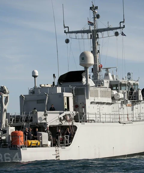Nederland stuurt mijnenjager naar Middellandse Zee voor beveiliging van scheepvaart