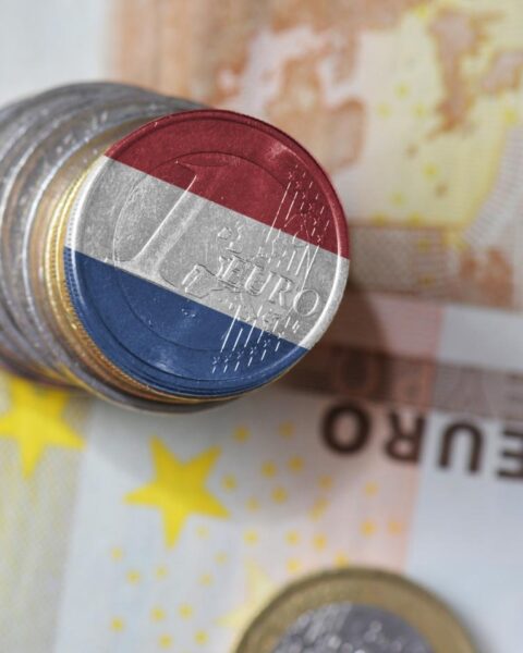 Nederlandse banken blijven achter terwijl Europese deposito-rente voor één jaar de 3% bereikt