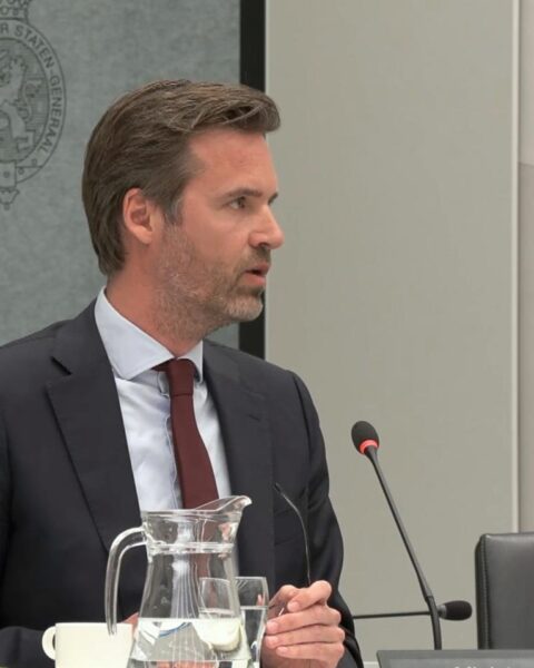 Nederlandse minister waarschuwt dat EU-VS handelsakkoord moet standhouden nu Trump-tarieven naderen