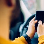 Nederlandse verkeersboetes behoren tot de hoogste in Europa, vooral voor telefoneren achter het stuur