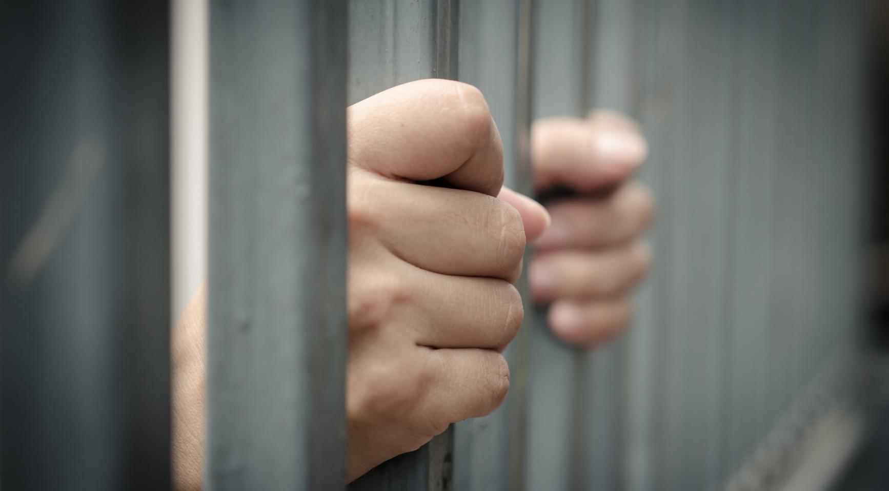 Politie arresteert 35-jarige man na dood van jeugdvoetballeider in sloot in Herpen