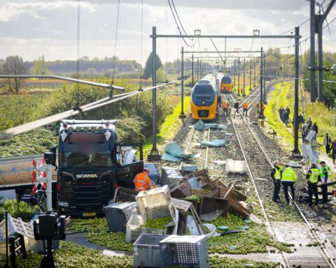 ProRail krijgt boete van €2,75 miljoen wegens spooronderbrekingen, NS ontvangt lof voor prestaties