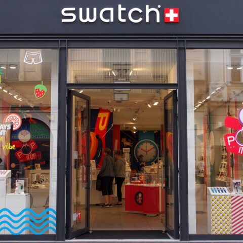 Publiek onrust bij Swatch-winkels leidt tot sluitingen en evacuaties in Leidschendam