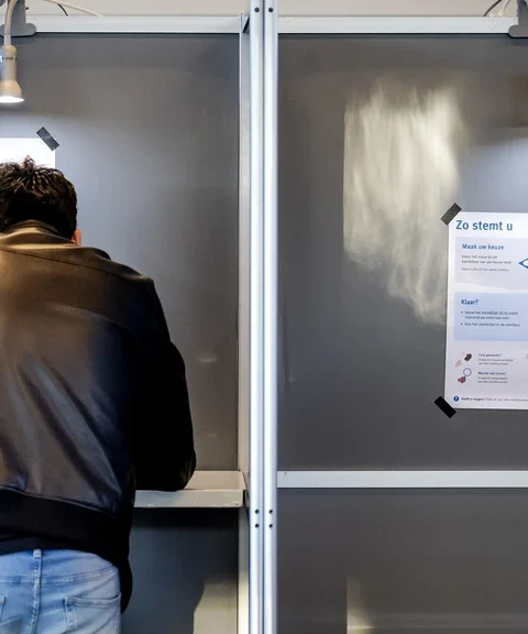 Raad van State: uitsluiting van politieke partijen te voorbarig, verder maatschappelijk debat nodig