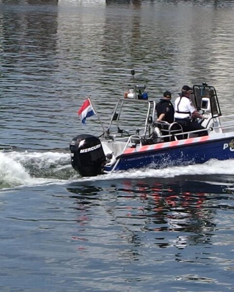 Twee doden bij recreati meren in Limburg en Overijssel tijdens warme zondag