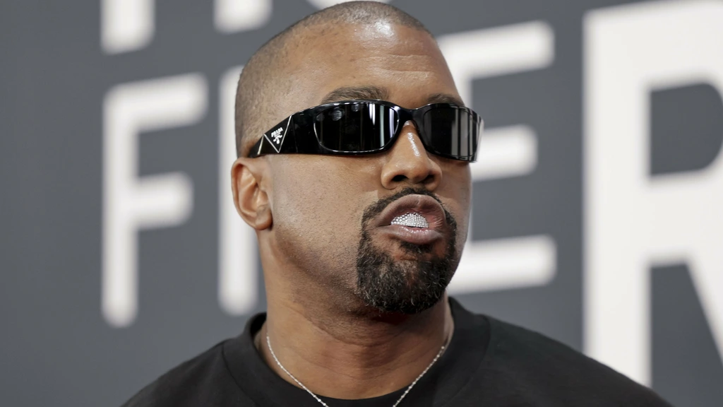Tweede Kamer vraagt om verbod voor rapper Kanye West in Nederland na antisemitische uitingen