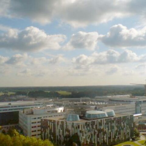 Utrecht University cancels meeste examens na brand in datacenter, gebouwen heropenen maandag