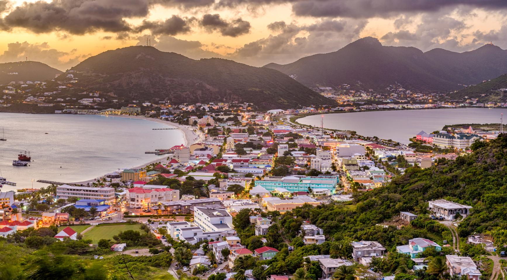 Voormalig parlementslid van Sint Maarten en broer gearresteerd op verdenking van mishandeling