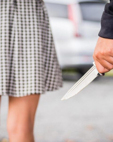 Wapencriminaliteit onder jonge verdachten op hoogste niveau in jaren; Beleidsmaatregelen falen, zeggen deskundigen