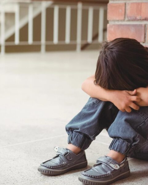 Advies aan Nederland om strafvervolging bij schoolverzuim te stoppen