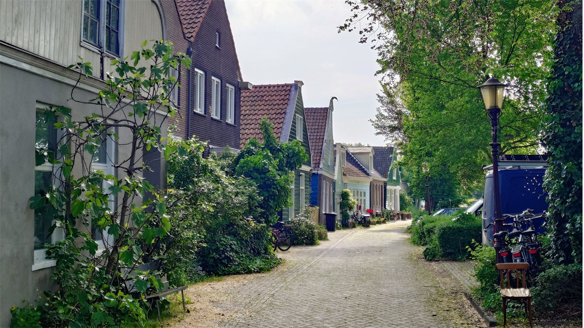 Amsterdam onderaan lijst met prijsontwikkeling koopwoningen, terwijl andere steden stijgen