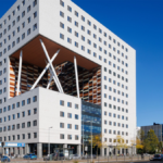 Amsterdam UMC sluit ziekenhuisgebouwen aan Amsterdam Zuidas en concentreert patiëntenzorg in Zuidoost