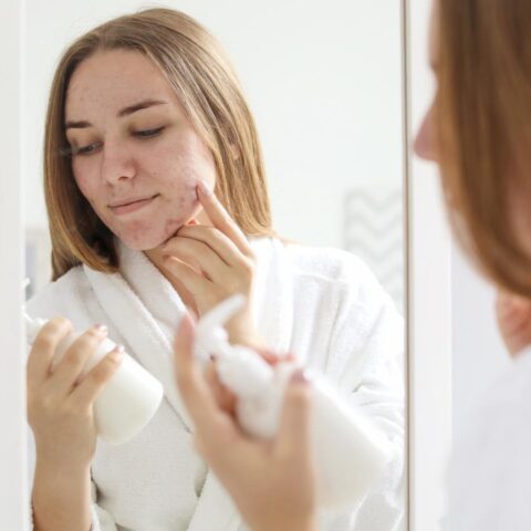 Bijna 90% van de Nederlandse dermatologen koppelen TikTok-skincaretrends aan huidproblemen bij patiënten