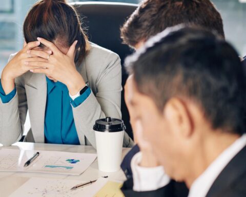 Burn-out gerelateerde ziekteverzuim neemt toe, onder druk van krappe Nederlandse arbeidsmarkt