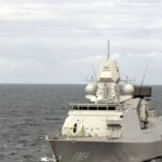 China's leger volgt Nederlands oorlogsschip in Straat van Taiwan en noemt eerdere passage illegaal