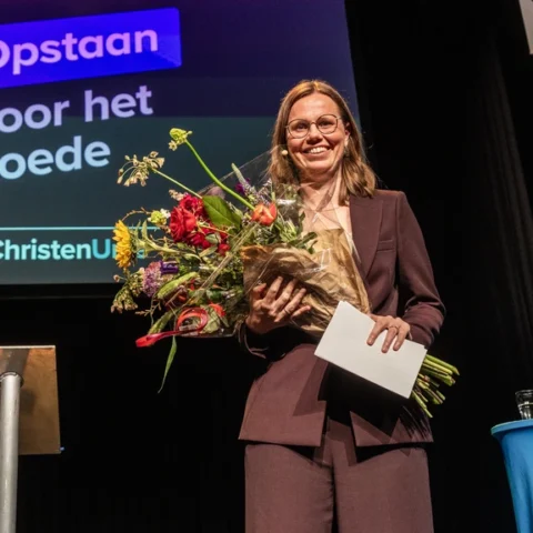 ChristenUnie-leden steunen strengere asielkoers partijtop, achterban uit kritiek