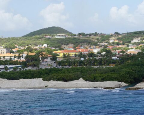 Curaçao geeft ambtenaren en docenten vrij om naar WK-wedstrijd te kijken