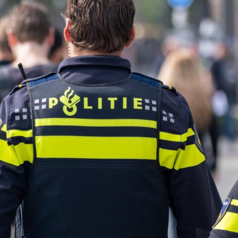 Een derde van de Nederlanders tevreden over zichtbaarheid en werking van politie in hun buurt