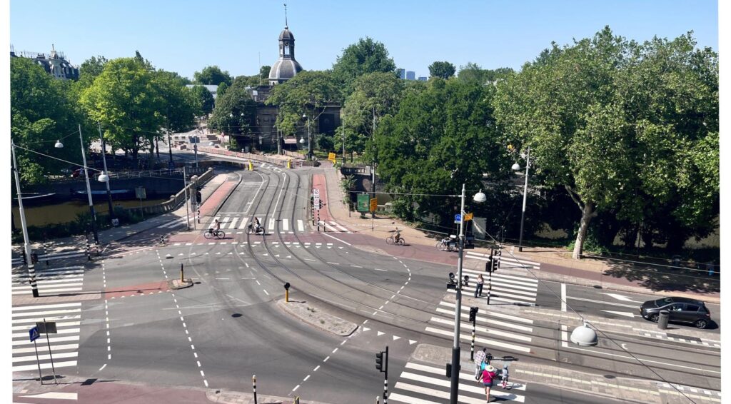 Eerste Code Rood-alarm voor hitte in Nederland; temperaturen tot 40°C morgen
