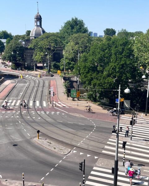 Eerste Code Rood-alarm voor hitte in Nederland; temperaturen tot 40°C morgen