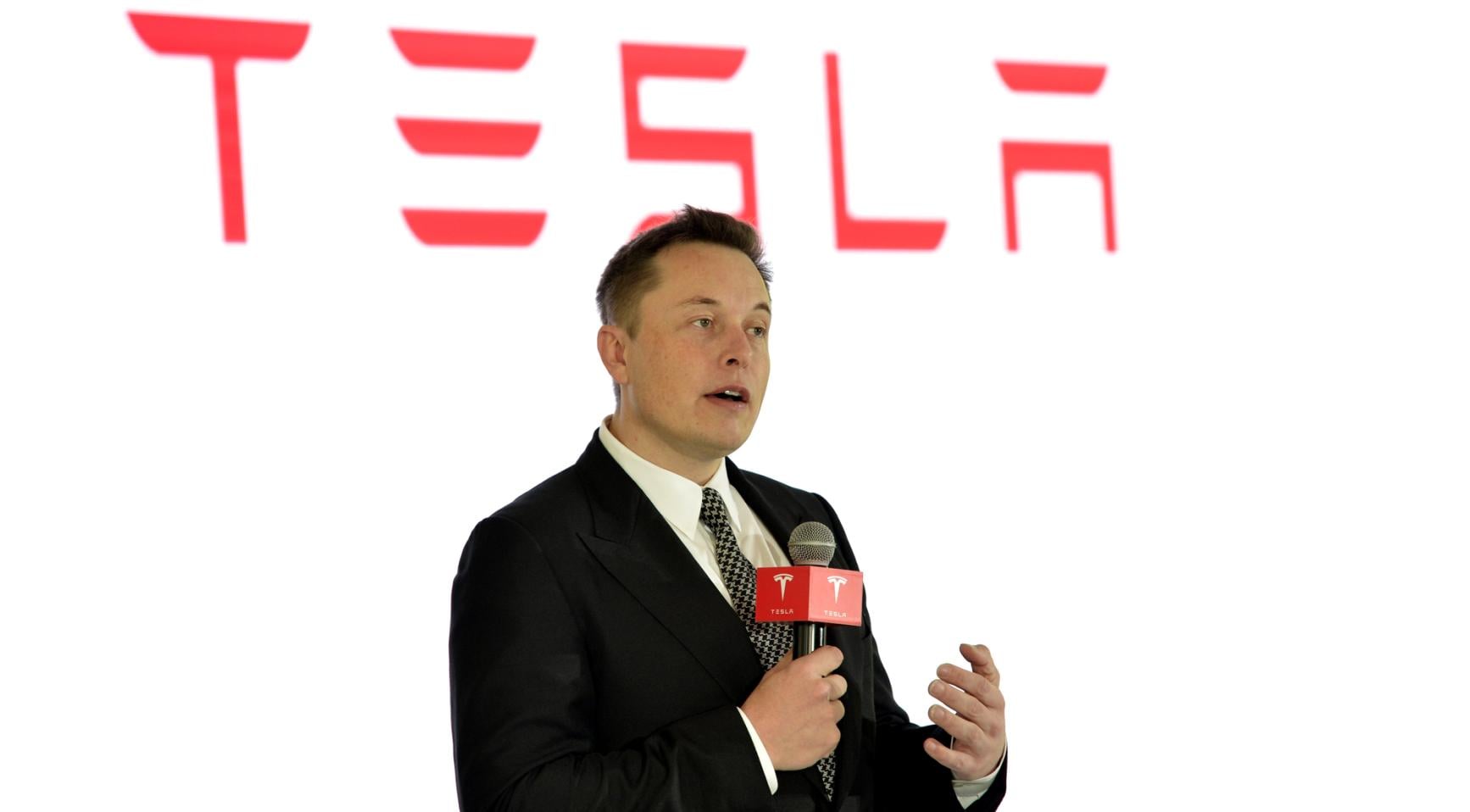 Elon Musk trekt internationale aandacht met post over de dood van de Nederlandse tiener Tamar