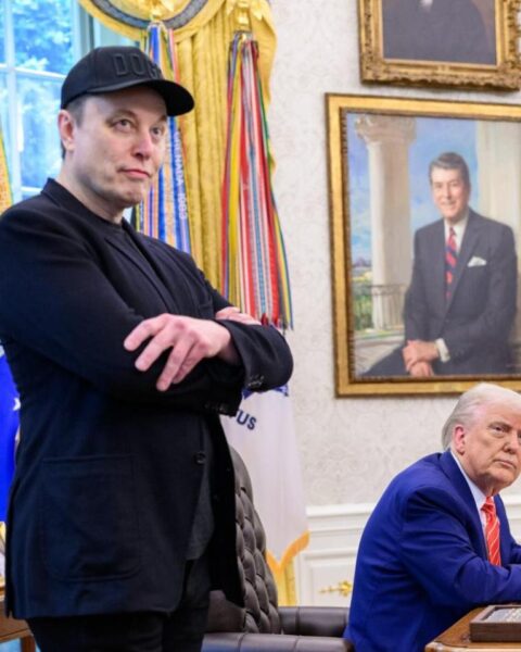 Elon Musk wordt eerste miljardair ooit, rijker dan 46% van de wereldbevolking samen