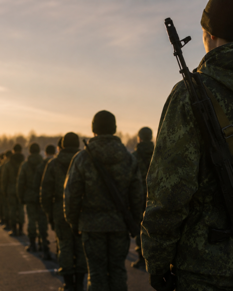 Rusland verdubbelt militaire training op scholen, bouwt aan mobilisatiereserve voor conflict met Westen