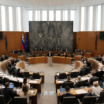 Sloveense parlementsvoorzitter Zoran Stevanović wil naar Moskou en pleit voor opheffing sancties