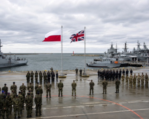 Polen en VK versterken defensiebanden: Rusland 'langetermijndreiging' voor Europa