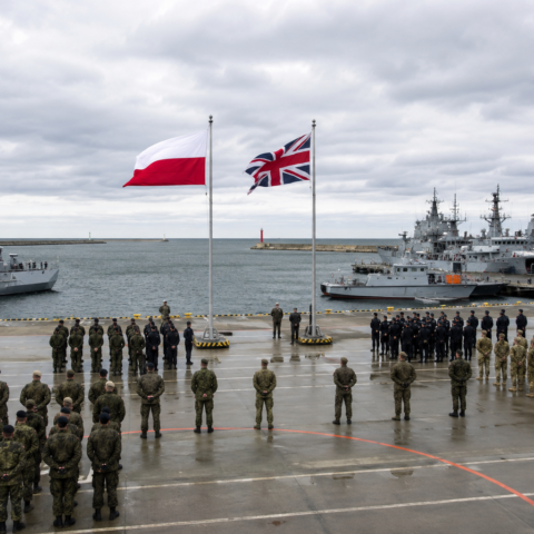 Polen en VK versterken defensiebanden: Rusland 'langetermijndreiging' voor Europa