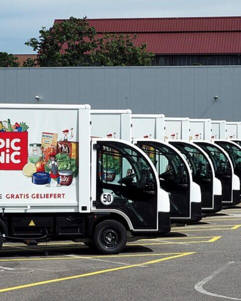 Geen airconditioning in bestelwagens terwijl Albert Heijn en Picnic bezorgers extreme hitte ervaren