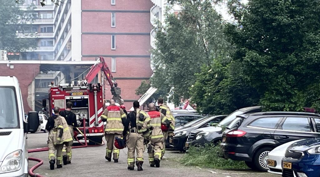 Geen slachtoffer meer gevonden na explosie van fitnesscentrum in Amsterdam, zeven gewonden