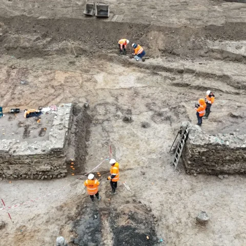 Groot deel van Romeins badhuis intact aangetroffen tijdens opgravingen in Nijmegen